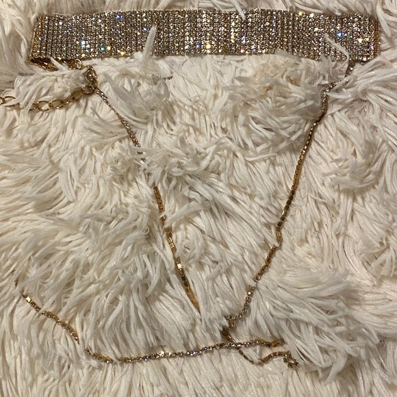 Golden or Silver tone Choker - Picture 5 of 5